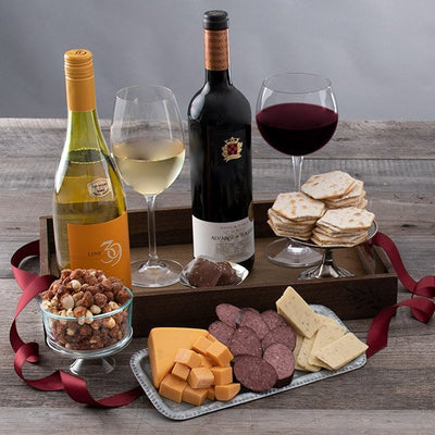 Wine Party Picnic: Wine Gift Basket