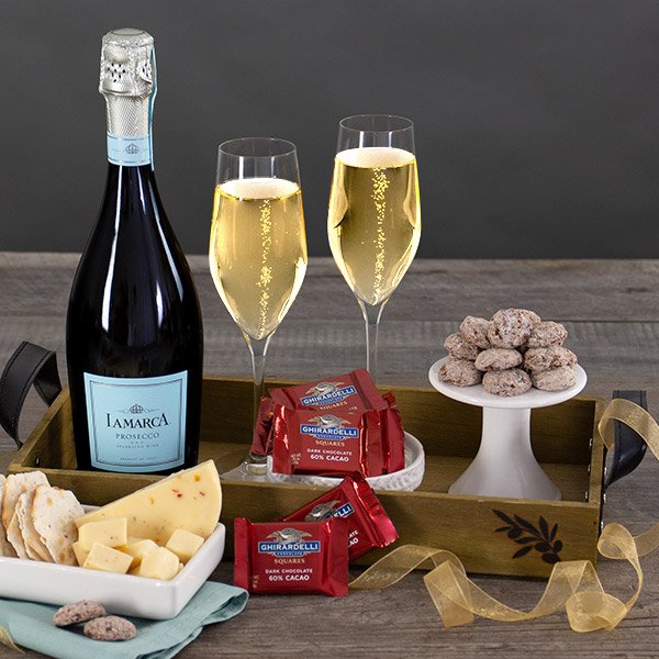 Simply Sparkling: Prosecco Sparkling Wine Gift Basket