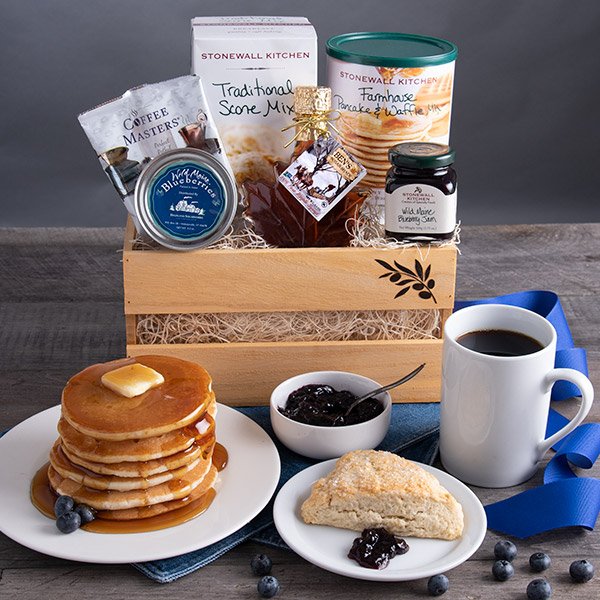 Christmas Breakfast: Gourmet Holiday Gift Basket