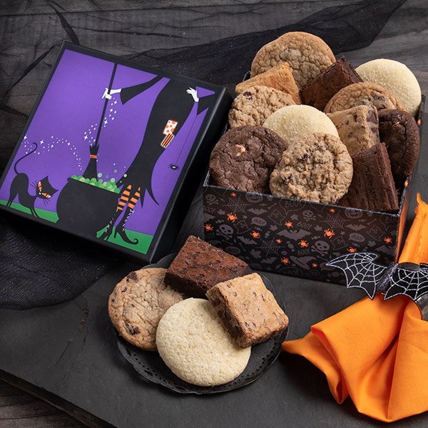 Witch's Kitchen: Baked Goods Gift Box